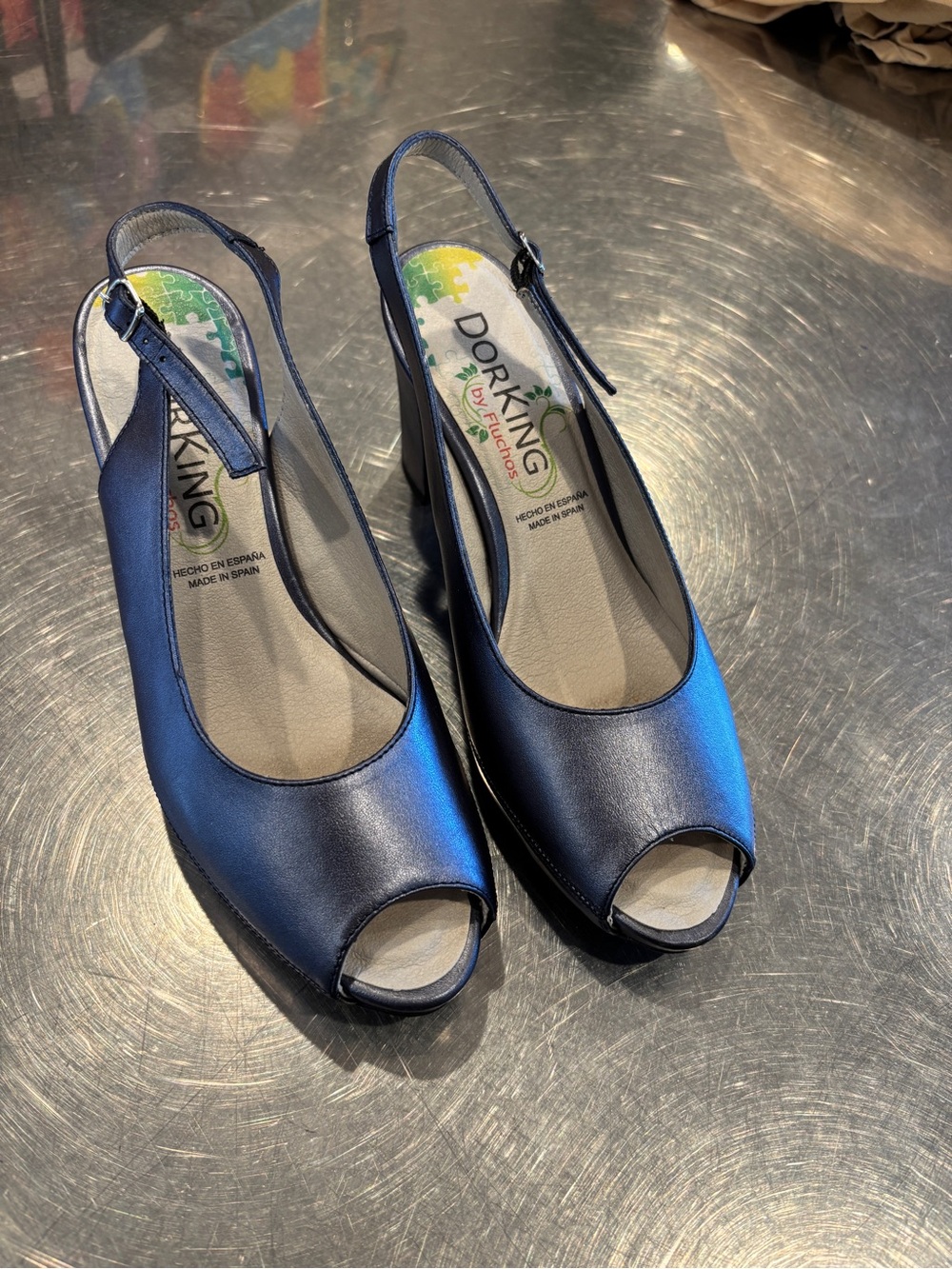 Dorking Blue Shimmer Peep-Toe Slingback Heels Size 39 Timeless Comfort Travel - Picture 10 of 10